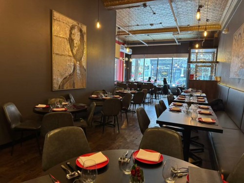 Cafeteria - 3627 Boul. St-Laurent, Montréal (Le Plateau-Mont-Royal), QC 