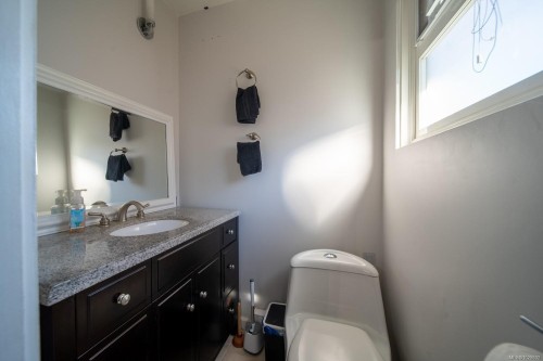 565 Nova St, Nanaimo, BC 