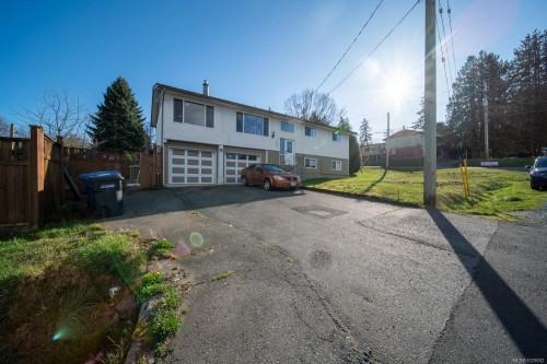 565 Nova St, Nanaimo, BC 