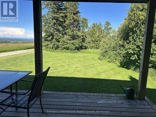 1943 Fairgrounds Road S, Clearview, ON 