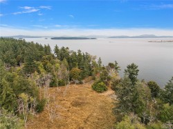 1114 Rainforest Lane Sidney Island, BC A1A 1A1