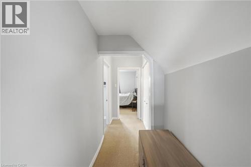 14 Newlands Avenue, Hamilton, ON - Indoor Photo Showing Other Room