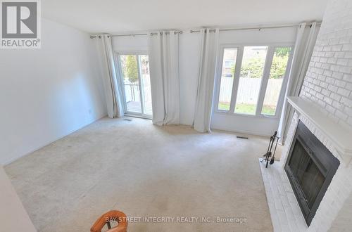 976 Raintree Lane, Mississauga, ON - Indoor