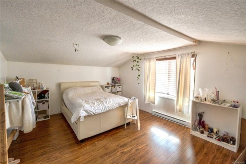 2218 Dalton Rd, Campbell River, BC 