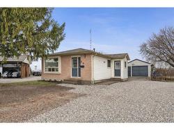 20 Kensington Square Wallaceburg, ON N8A 4V6