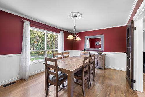 2490 Wilson Road, Cranbrook, BC - Indoor Photo Showing Dining Room