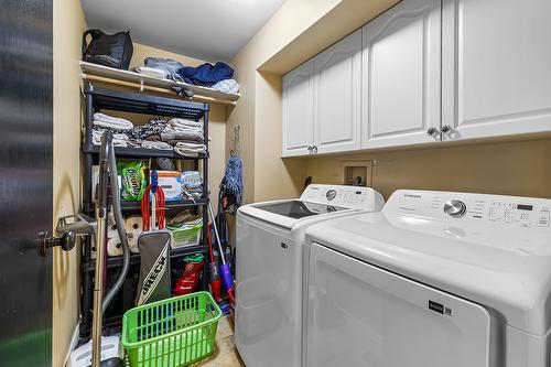 2490 Wilson Road, Cranbrook, BC - Indoor Photo Showing Laundry Room