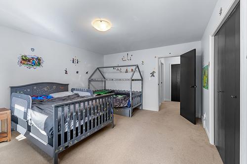 2490 Wilson Road, Cranbrook, BC - Indoor Photo Showing Bedroom