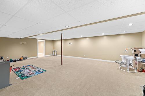 2490 Wilson Road, Cranbrook, BC - Indoor