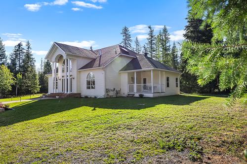 2490 Wilson Road, Cranbrook, BC - Outdoor With Deck Patio Veranda