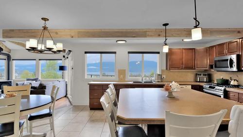2630 Rufli Road, West Kelowna, BC - Indoor Photo Showing Dining Room