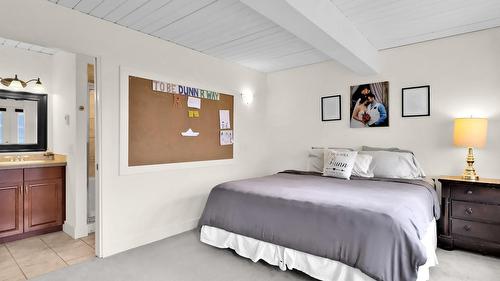 2630 Rufli Road, West Kelowna, BC - Indoor Photo Showing Bedroom