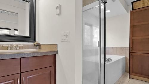 2630 Rufli Road, West Kelowna, BC - Indoor Photo Showing Bathroom