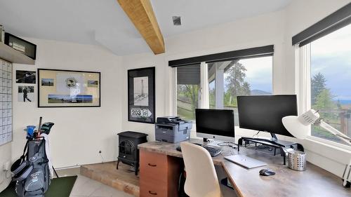 2630 Rufli Road, West Kelowna, BC - Indoor Photo Showing Office