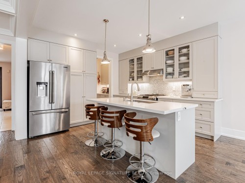 26 Marks Road, Springwater, ON - Indoor Photo Showing Kitchen With Stainless Steel Kitchen With Upgraded Kitchen