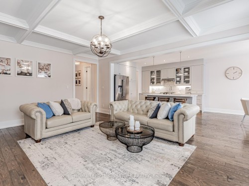 26 Marks Road, Springwater, ON - Indoor Photo Showing Living Room
