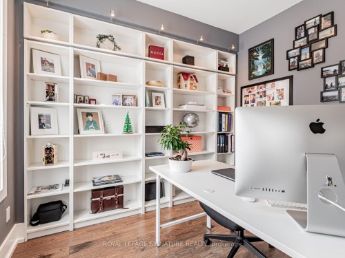26 Marks Road, Springwater, ON - Indoor Photo Showing Office