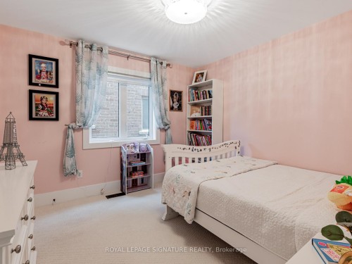 26 Marks Road, Springwater, ON - Indoor Photo Showing Bedroom