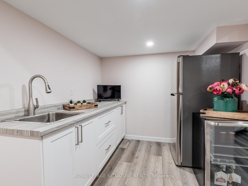 26 Marks Road, Springwater, ON - Indoor