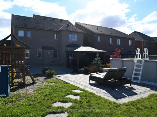 26 Marks Road, Springwater, ON - Outdoor