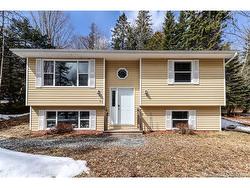 19 Leeswood Drive Quispamsis, NB E2G 1N1