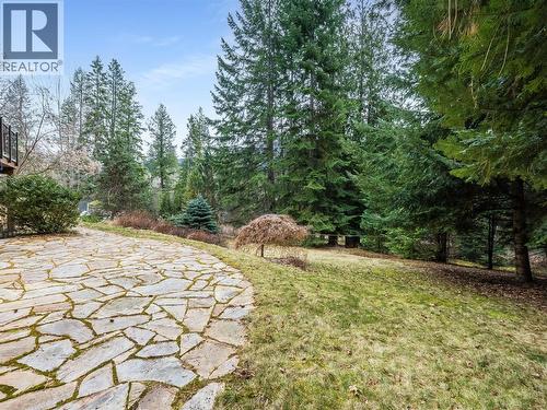3179 Heddle Road, Nelson, BC - Outdoor