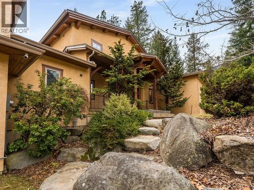 3179 Heddle Road, Nelson, BC - Outdoor