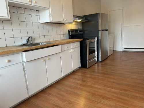 Cuisine - 5895 Rue De Normanville, Montréal (Rosemont/La Petite-Patrie), QC - Indoor Photo Showing Kitchen