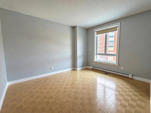 Chambre à coucher - 404-850 Rue Muir, Montréal (Saint-Laurent), QC - Indoor Photo Showing Other Room