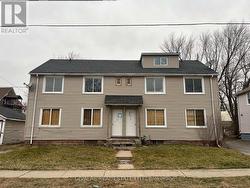 14 ASHER STREET Welland, ON L3B 4J1