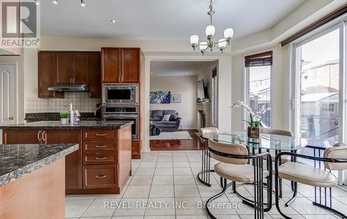 5 Treegrove Crescent, Brampton, ON - Indoor