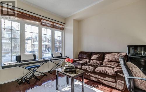 5 Treegrove Crescent, Brampton, ON - Indoor
