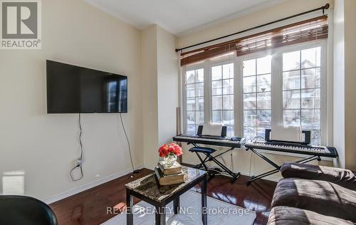 5 Treegrove Crescent, Brampton, ON - Indoor