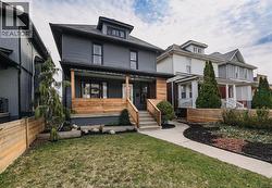 540 MOY AVENUE Windsor, ON N9A 2A4