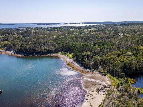Zm No 7 Highway, Murphy Cove, NS 