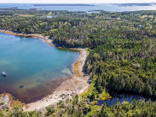 Zm No 7 Highway, Murphy Cove, NS 