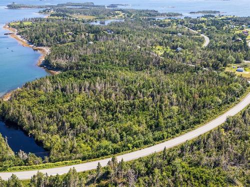 Zm No 7 Highway, Murphy Cove, NS 