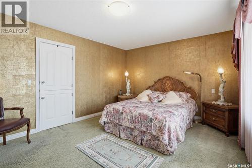 603 Brookhurst Court, Saskatoon, SK - Indoor Photo Showing Bedroom