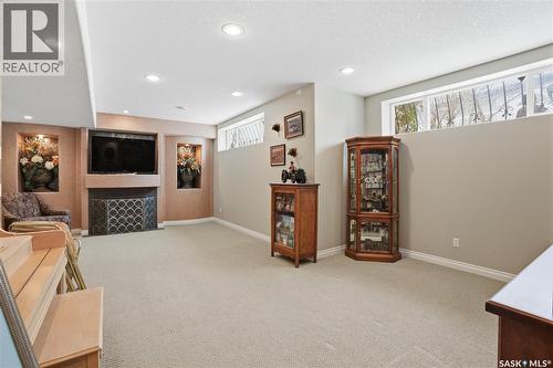 603 Brookhurst Court, Saskatoon, SK - Indoor With Fireplace
