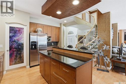 603 Brookhurst Court, Saskatoon, SK - Indoor Photo Showing Kitchen