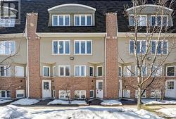 149 - 10 MERCHANT LANE Toronto, ON M6P 4J6