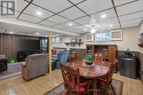 30 Basin Crescent, Hamilton, ON - Indoor