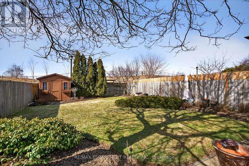 30 Basin Crescent, Hamilton, ON - Outdoor