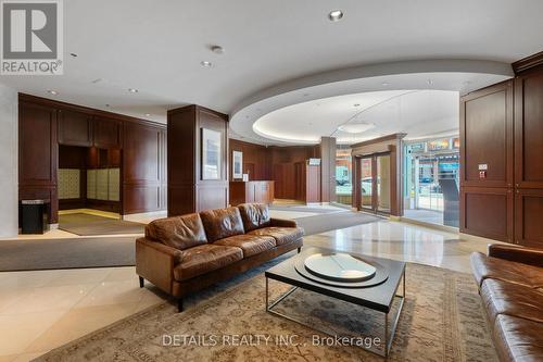 24/7 Front desk security. - 1202 - 200 Rideau Street, Ottawa, ON - Indoor Photo Showing Living Room