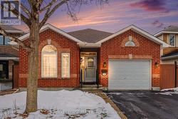 751 VERMILLION DRIVE  Ottawa, ON K1V 1V8