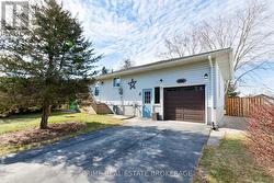 204 EVANDALE STREET West Elgin (West Lorne), ON N0L 2P0
