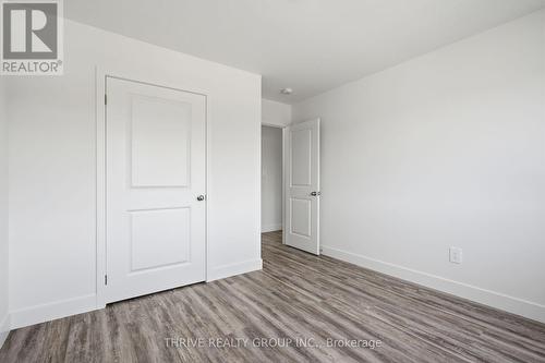 2318 Jordan Boulevard, London North (North S), ON - Indoor Photo Showing Other Room