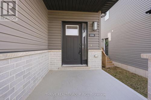 2318 Jordan Boulevard, London North (North S), ON - Outdoor With Exterior