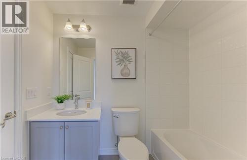 39 Guernsey Drive, Kitchener, ON - Indoor Photo Showing Bathroom