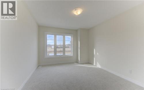 39 Guernsey Drive, Kitchener, ON - Indoor Photo Showing Other Room